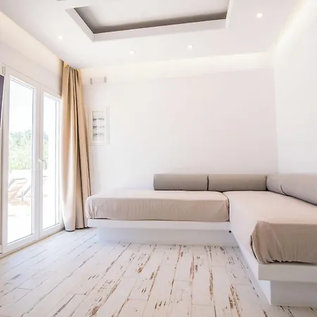 Depis Edem Luxury Vila *