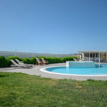 Depis Edem Luxury Villa